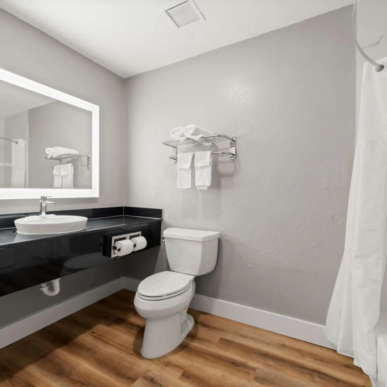 Motel 6-Rosenberg, TX