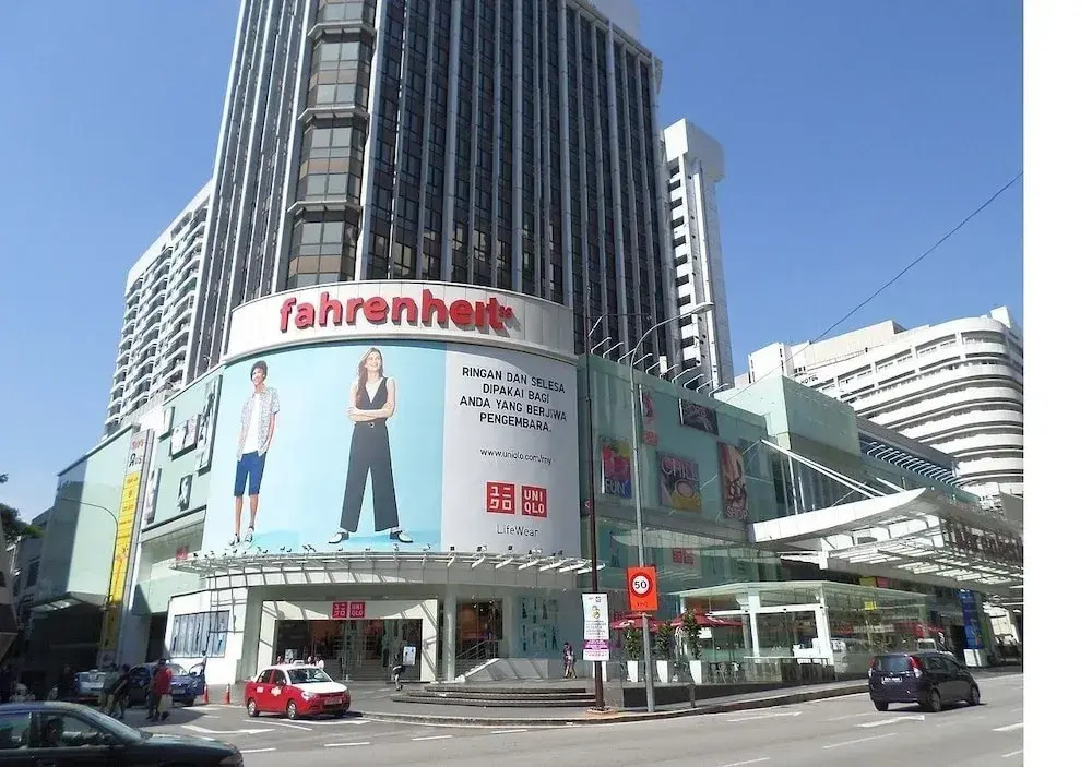 Bukit Bintang Fahrenheit88 Apartment by Sarahs Lodge