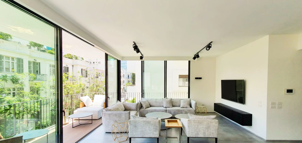 Apartment Brillant, 3BR, Tel Aviv, Center, Yavne St, #TL40