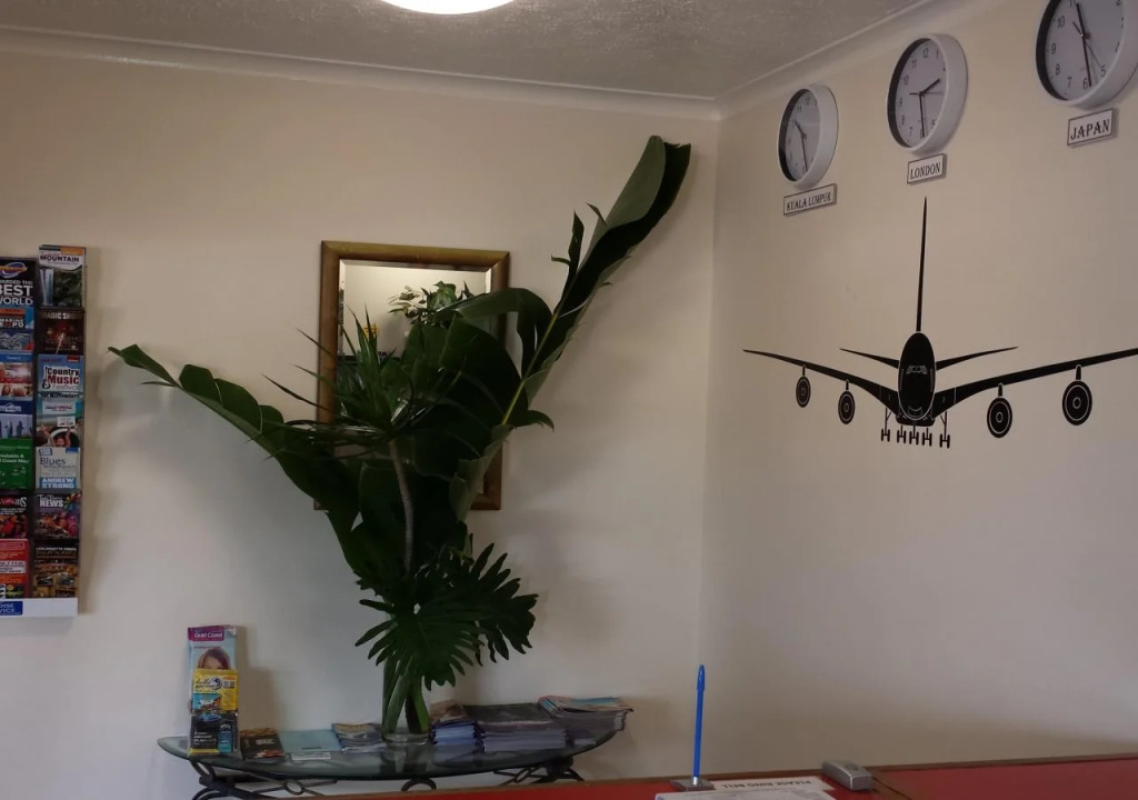 Gold Coast Airport Motel - Only 300 Meters To Airport Terminal