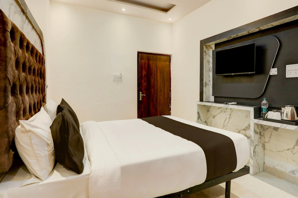 Super Hotel O Kashi Ghat Varanasi Formerly Ganga Valley