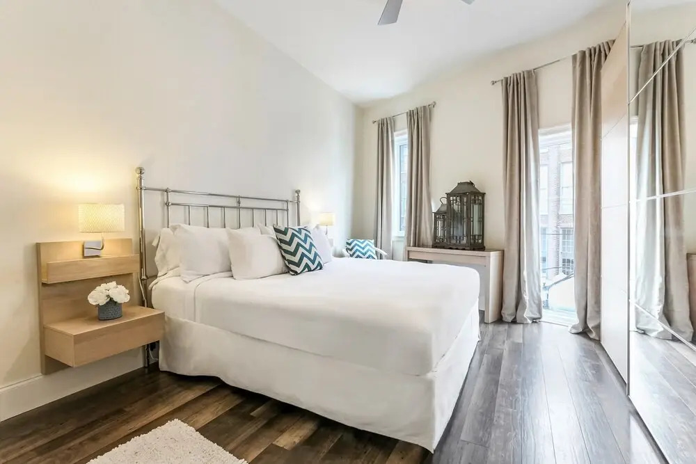 Charming New Orleans Townhouse Near All City Hot Spots