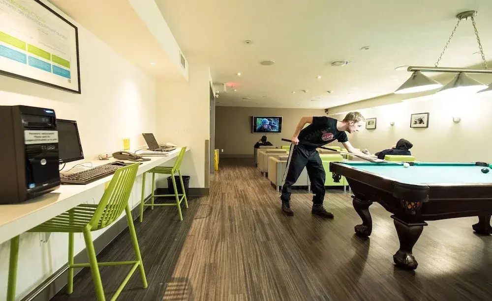 HI Calgary City Centre - Hostel
