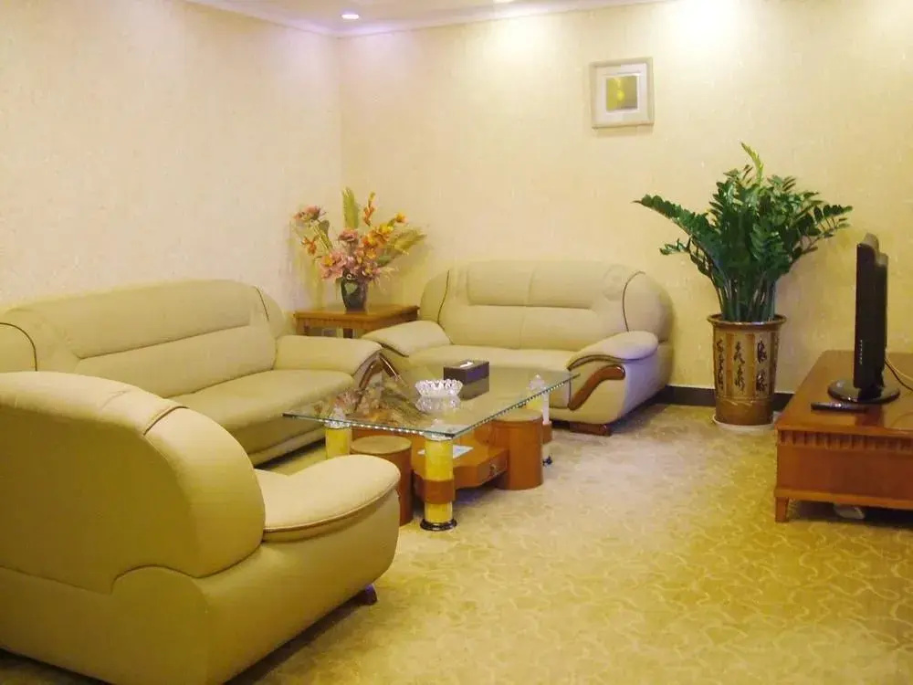 Xinhubin Hotel
