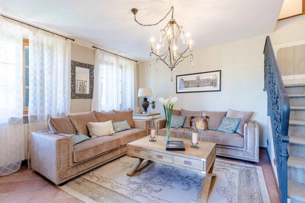 Country Home in Lucca near Tuscan Wineries