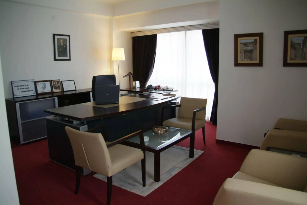 Narin Hotel