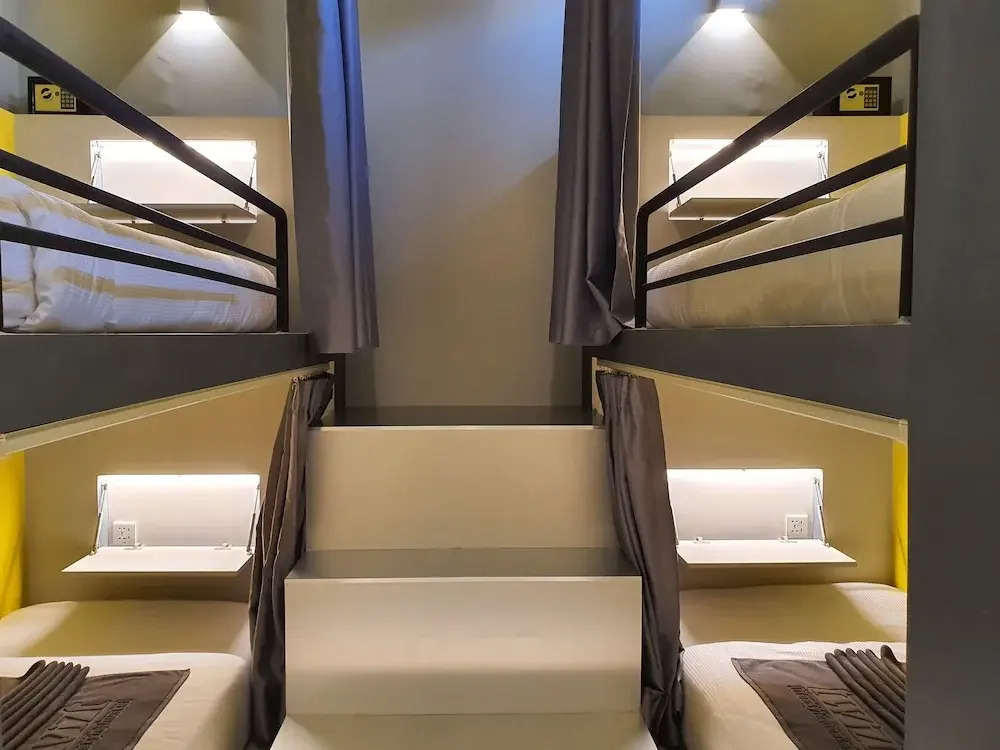 The Twizt Hotel