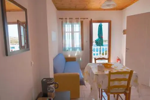 Filoxenia Apartments