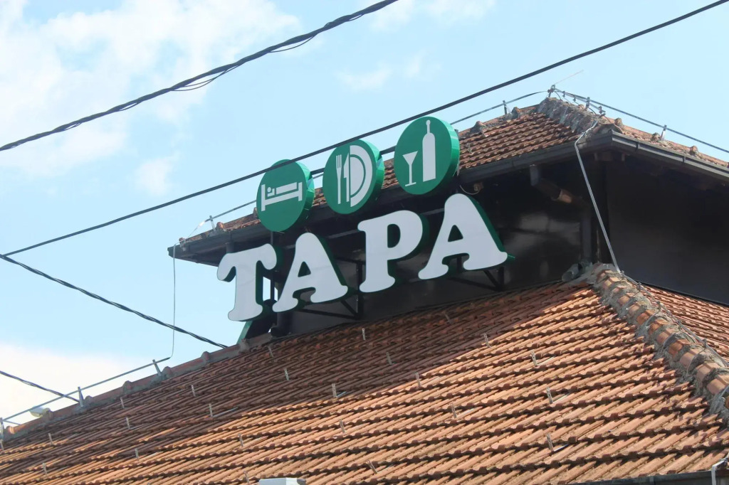 Accommodation Tara