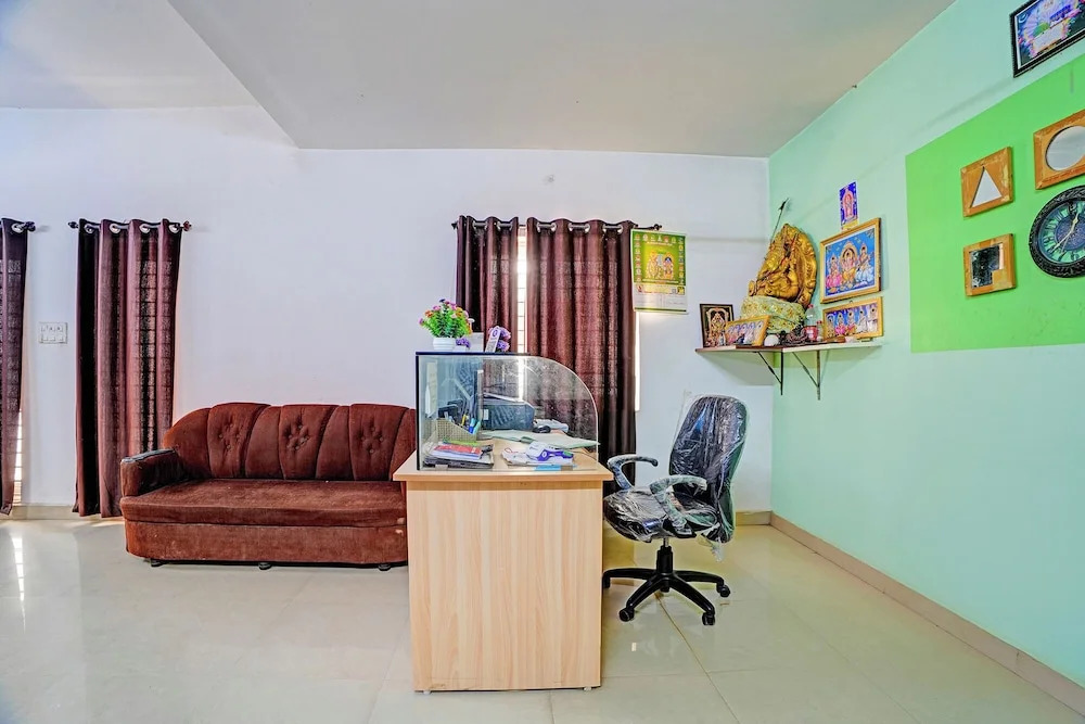 Fabhotel Subikshas Mirra Villa
