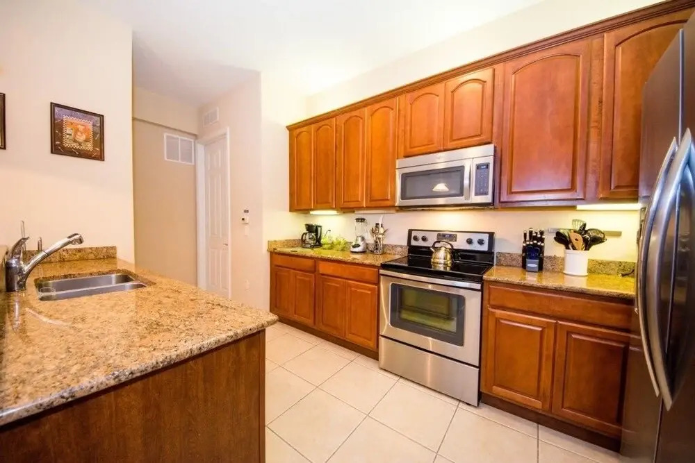 Vista Cay Next To Orange County Convention Center! 4 Bedroom Apts by Redawning