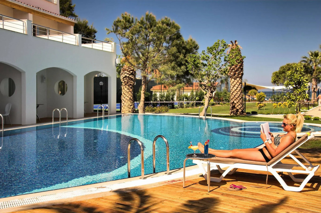 Batıhan Beach Resort & Spa