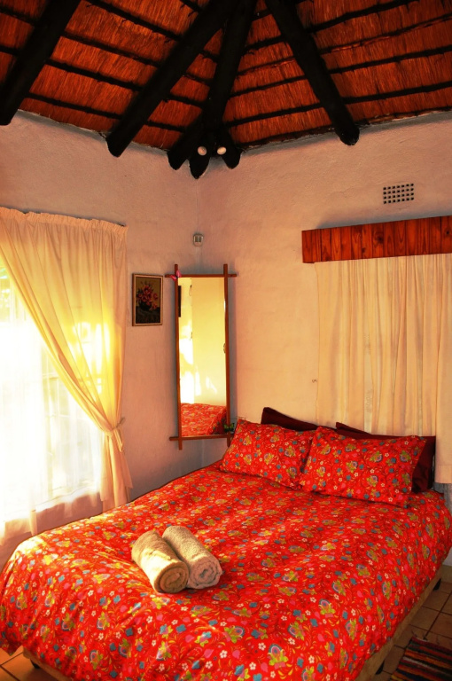 Viewpoint Lodge & Safari Tours