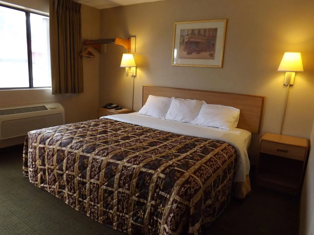 Executive Inn