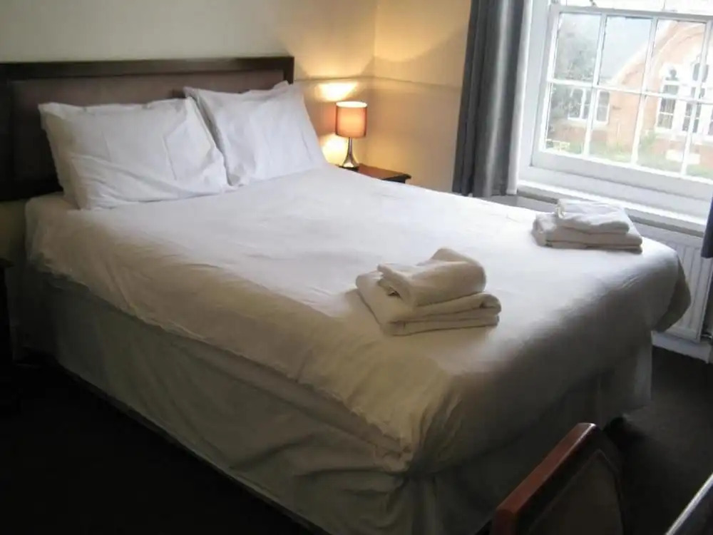 Rose and Crown Hotel