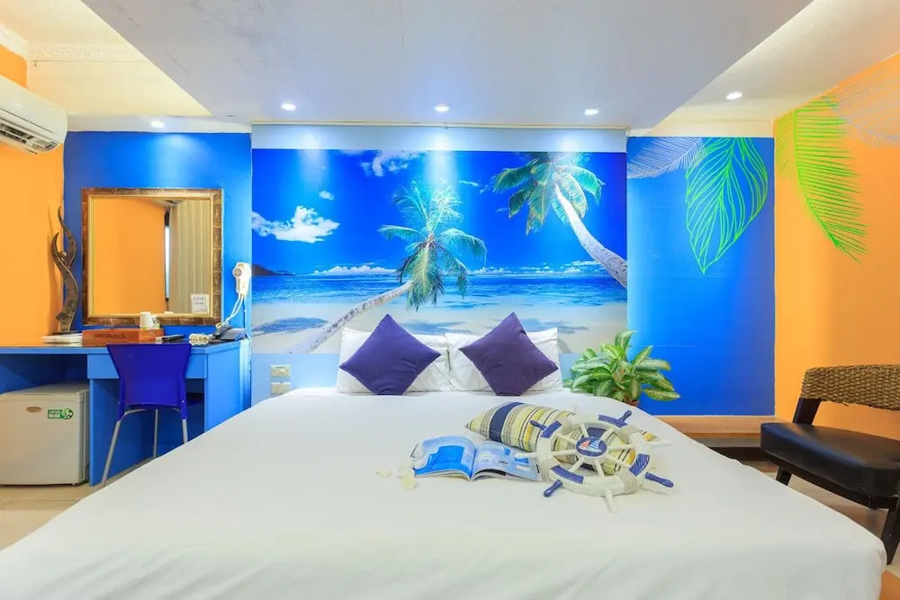 Easy Stay Hostel