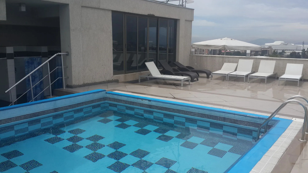 Momona Hotel