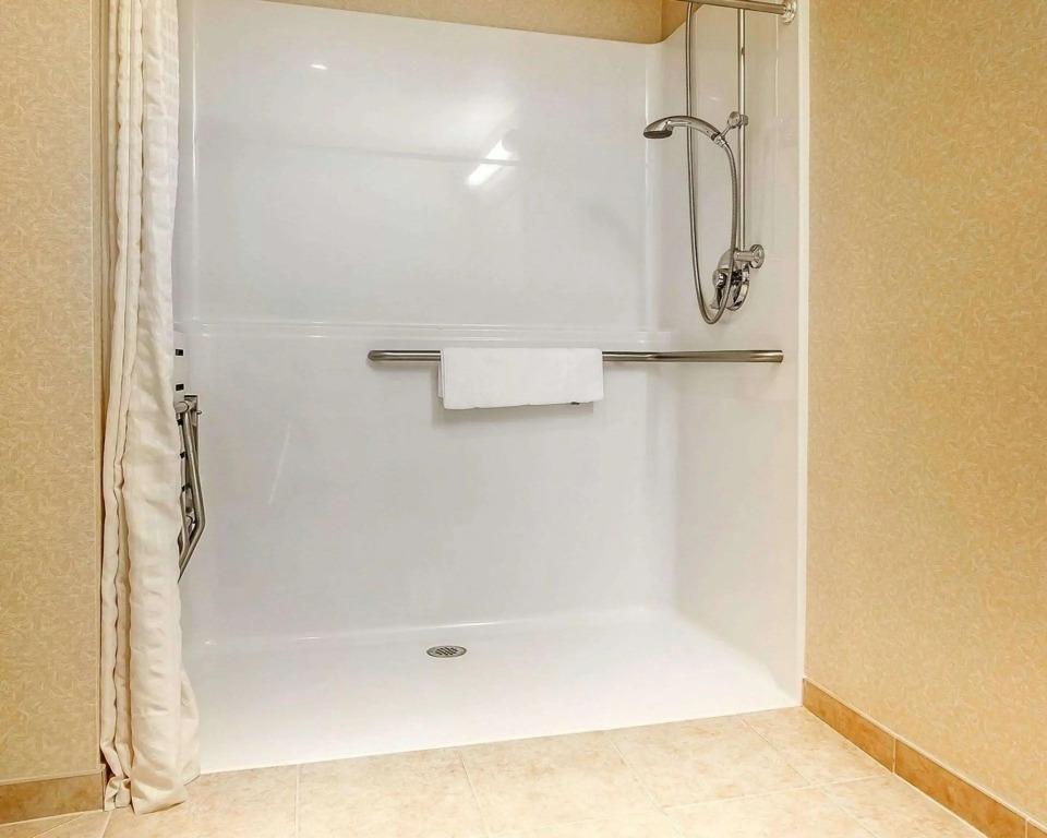 Comfort Inn & Suites Creswell