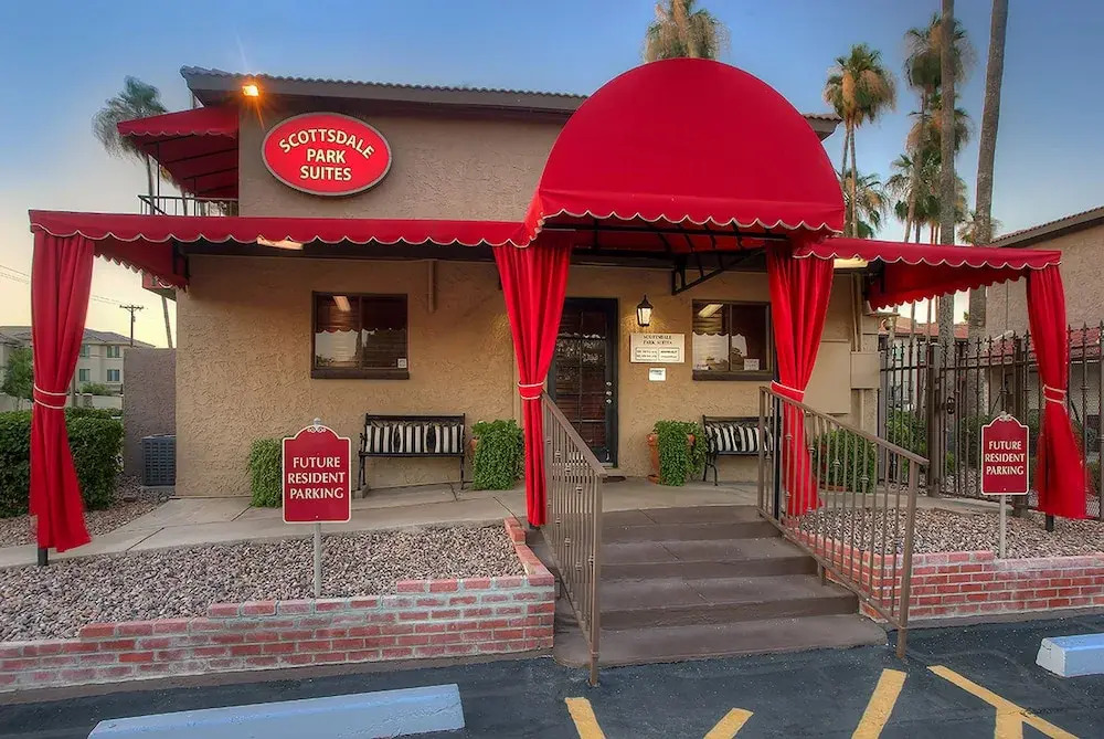 243-Fully Furnished 1BR Suite-Pet Friendly! by RedAwning