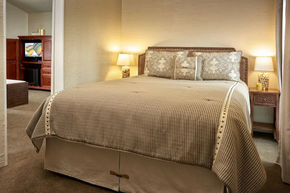 Napa Valley Railway Inn