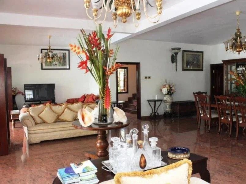 Le Bonheur Villa