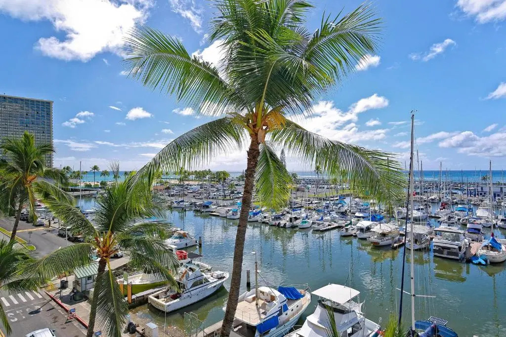 Ilikai Marina #590