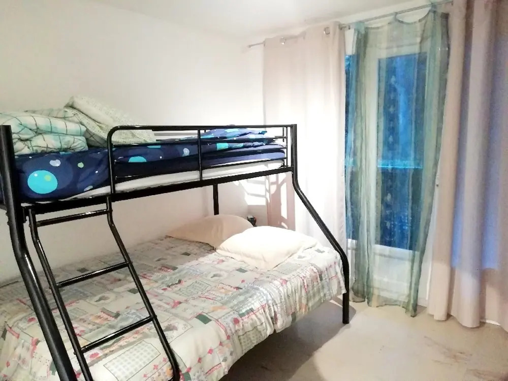Apartment With One Bedroom In Saint Raphael With Furnished Balcony And Wifi 100 M From The Beach