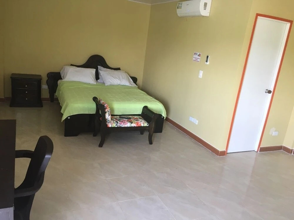 Victorias Gennie Bay Village Hostal