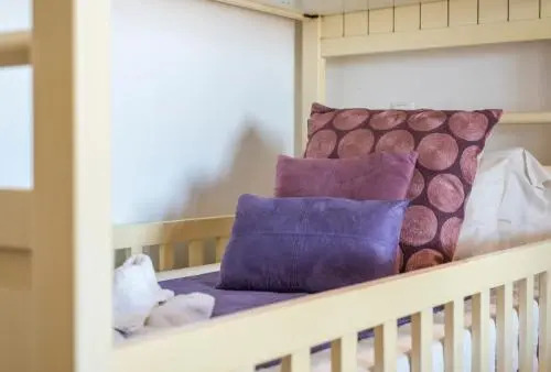 Exclusive Beachfront Villa in Albufeira - Private Beach Access - Heatable Pool & Jacuzzi - Sleeps 10