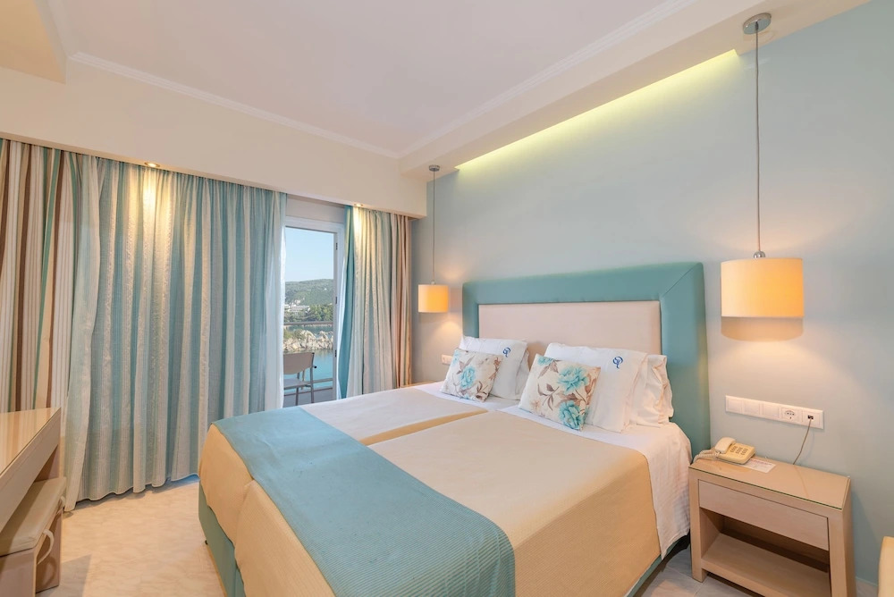 Odysseus Hotel