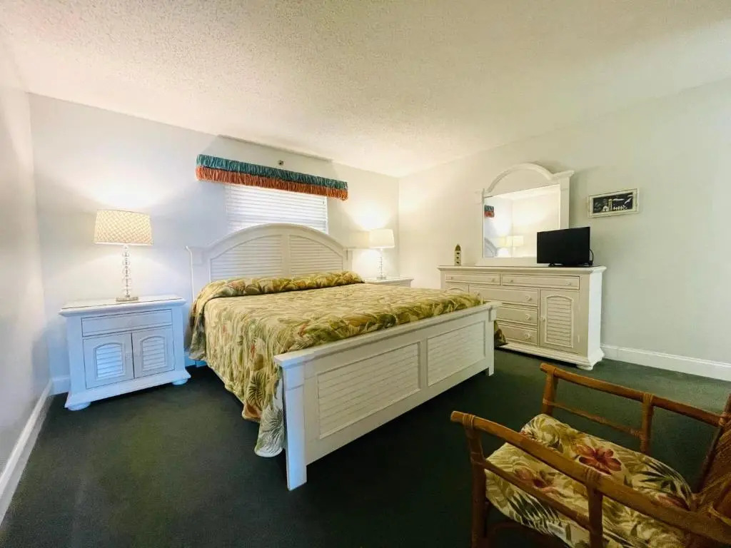 Holiday Villas III