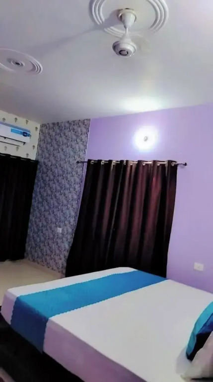 Premshi Guest House
