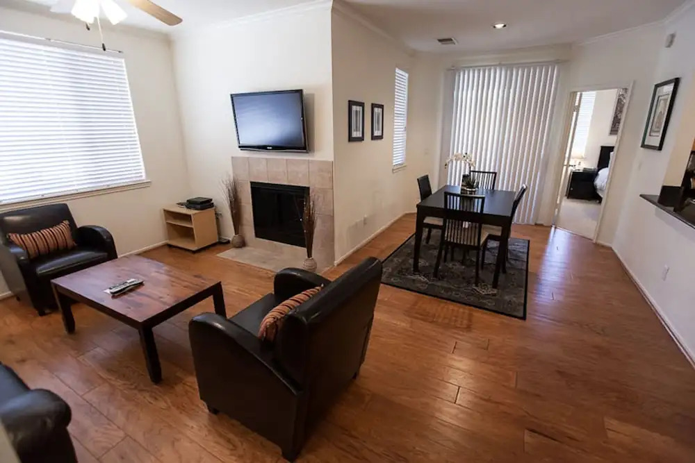 Kierland Villa 3 Bedroom by Casago
