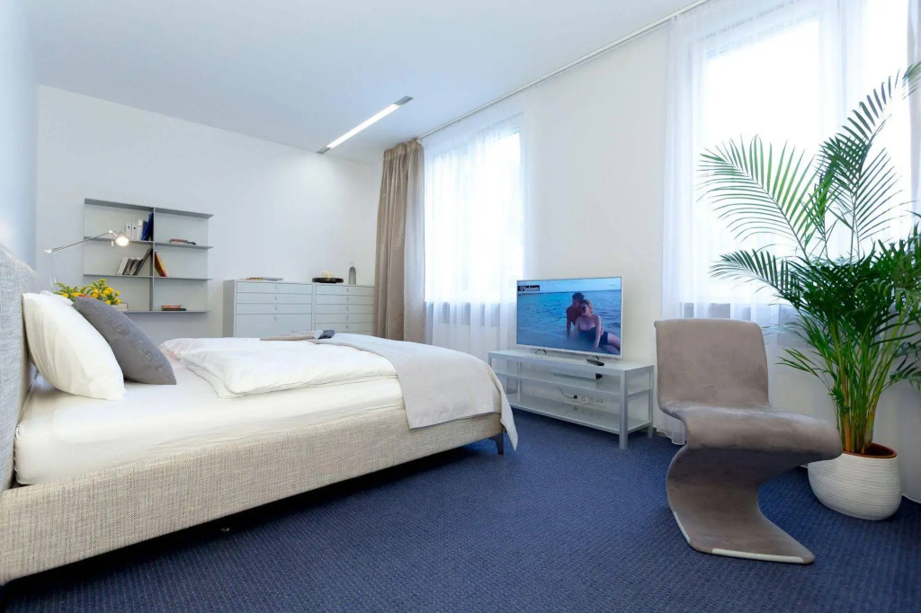 Vilnius Apartments & Suites - Gedimino avenue