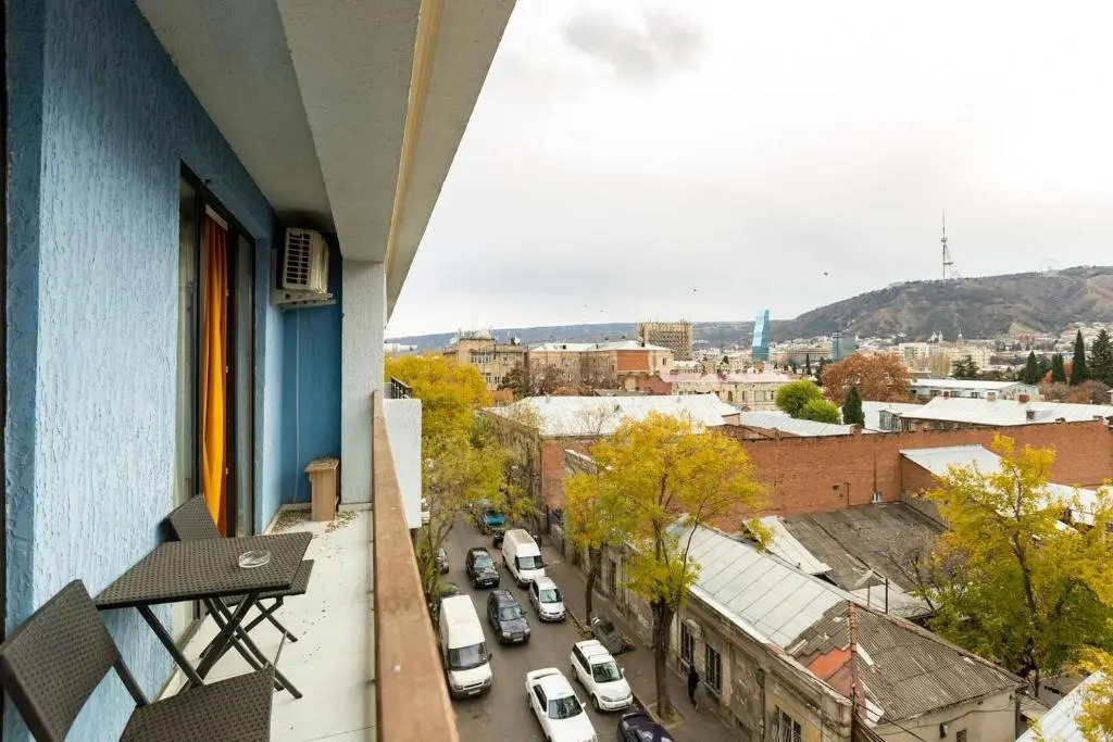 2 studio apartments w balcony in old Tbilisi