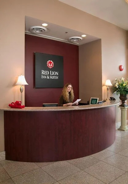 Red Lion Inn and Suites Victoria