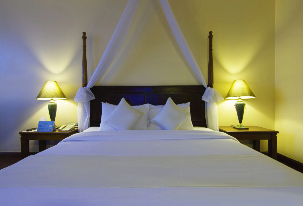 Pacific Hotel & Spa