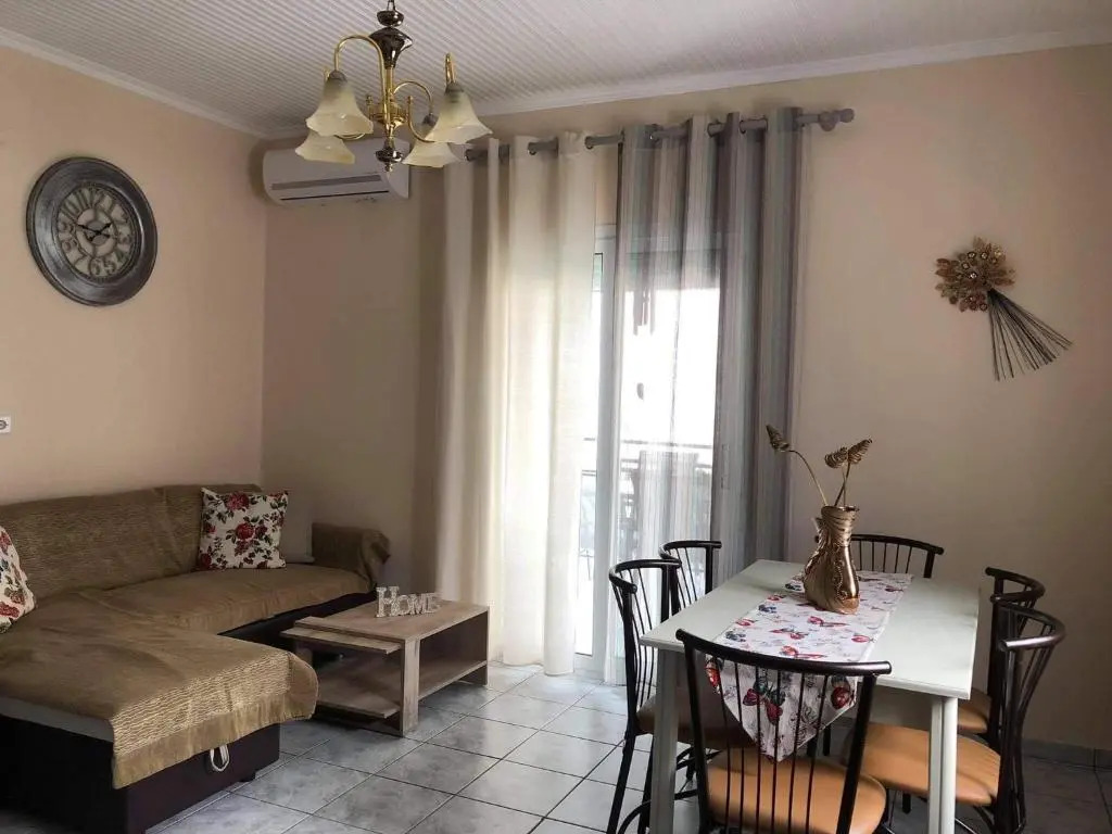 Laskarina'S House