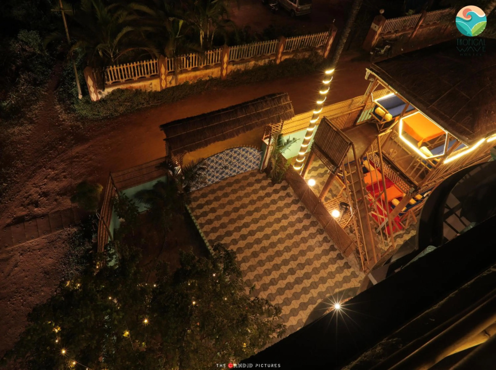 Tropical Wave Hostel Morjim Goa