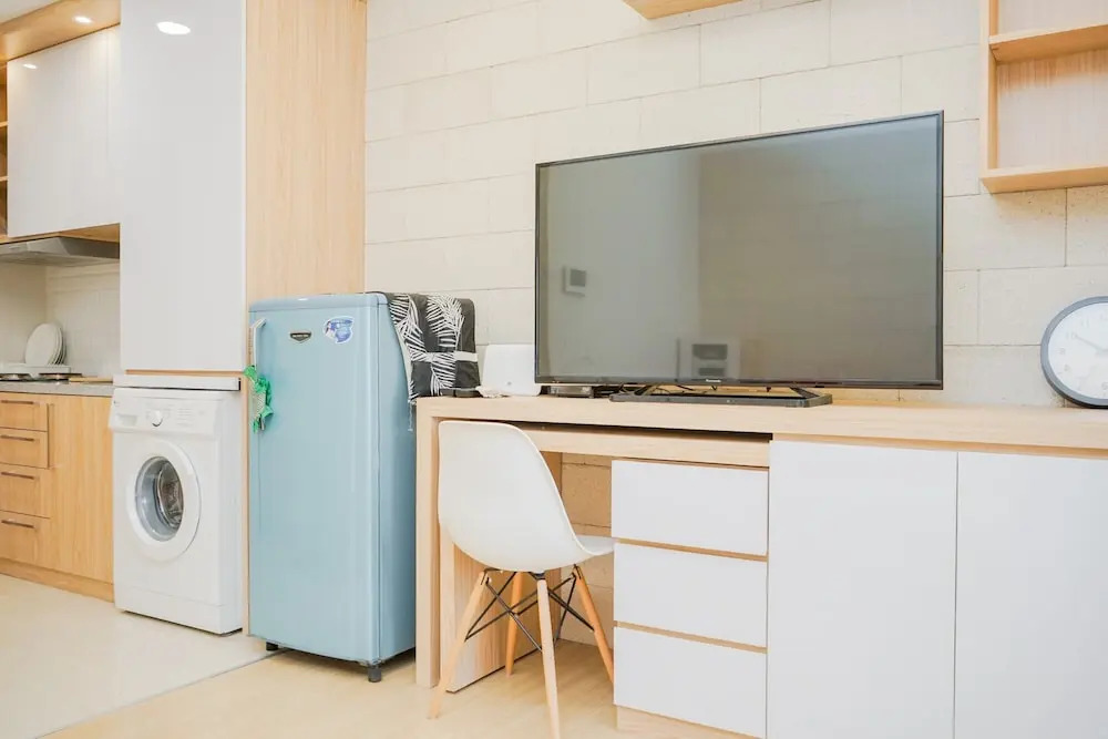 Comfy and Cozy Stay 1BR at Skandinavia Apartment