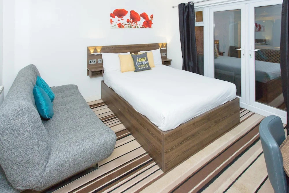 Langley Guest House Nr Pinewood Studios