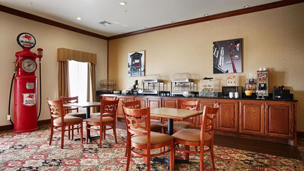 Czech Inn Of West