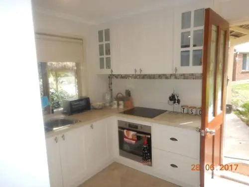 Kookaburra Cottage