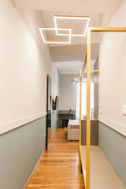 Step One | Luxury Suites right in the heart of Acropolis next to metro station