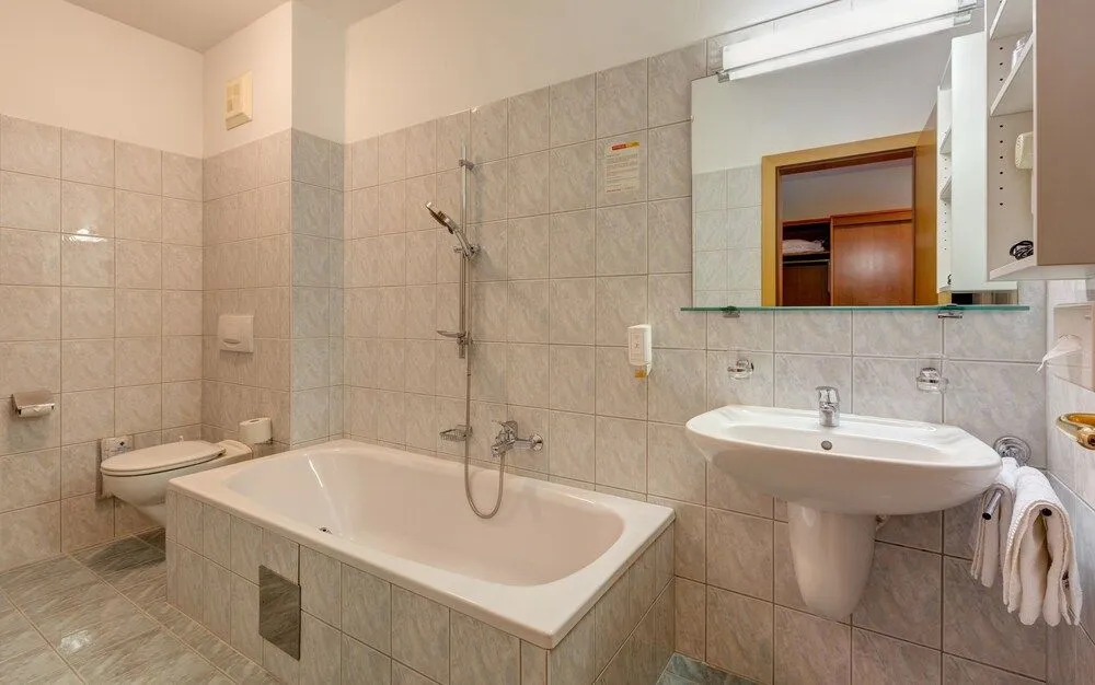 Thermenhotel Kurz