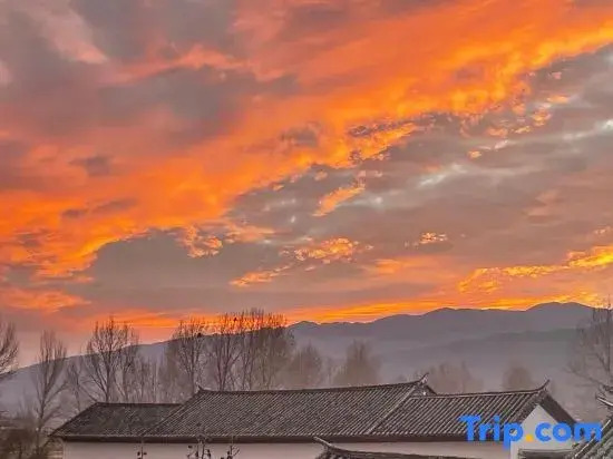 Shaxi Nanxi Elegant Courtyard Guesthouse