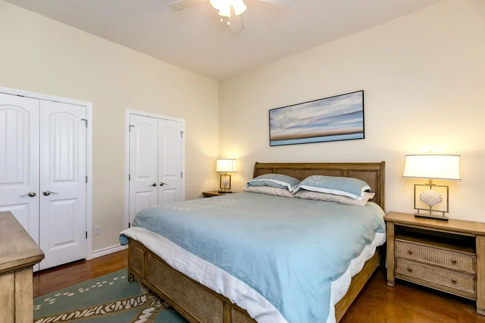 Rare 5BR Pirates Bay Condo by RedAwning