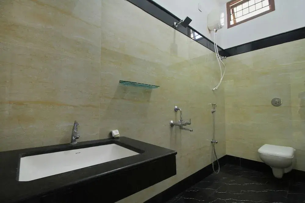 Oyo 18457 Anugraha Homestay