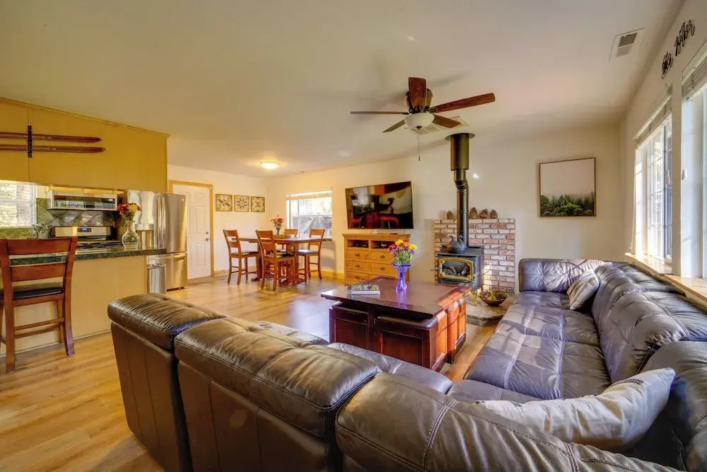 Walk to Beach & Boat Launch: Lake Tahoe Retreat