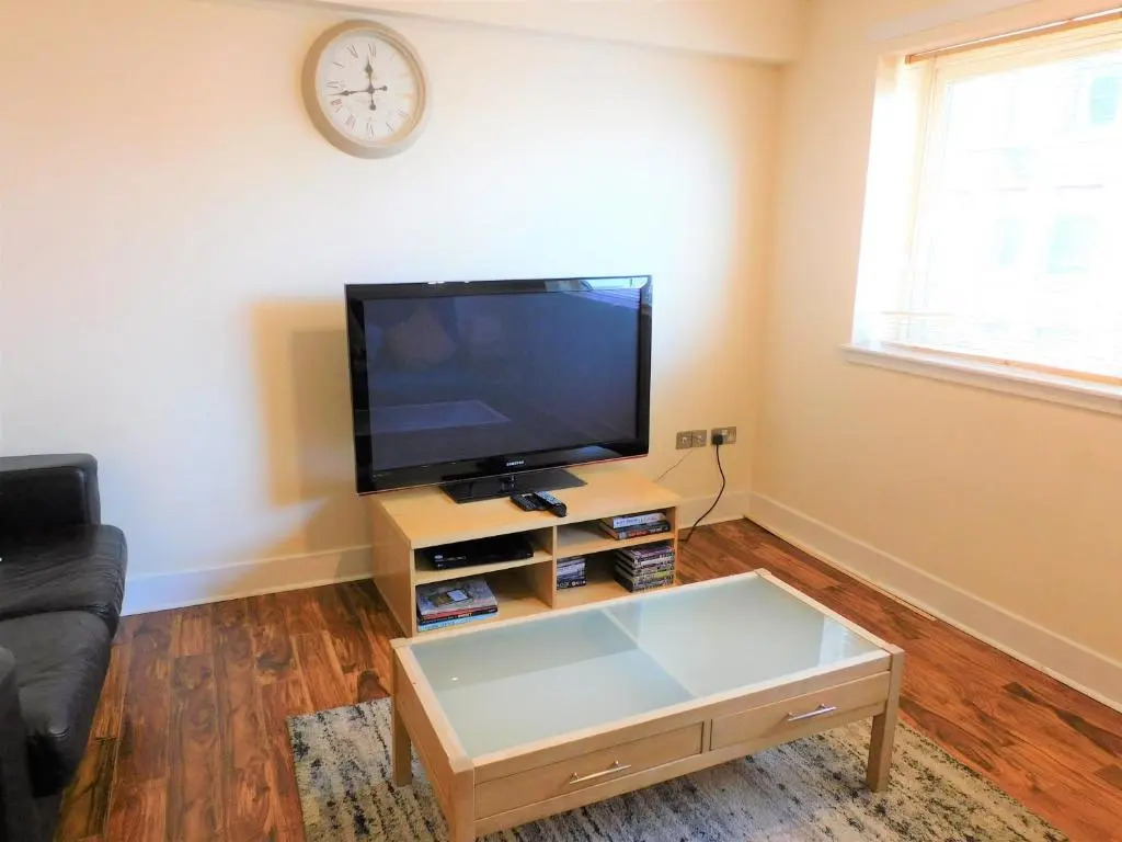 2 Bedroom Apt in the Heart of the City Centre, perfect Location